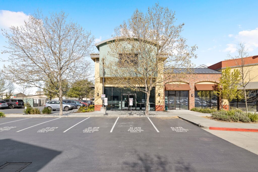 1-web-or-mls-TruVet Specialty and Emergency Hospital_19